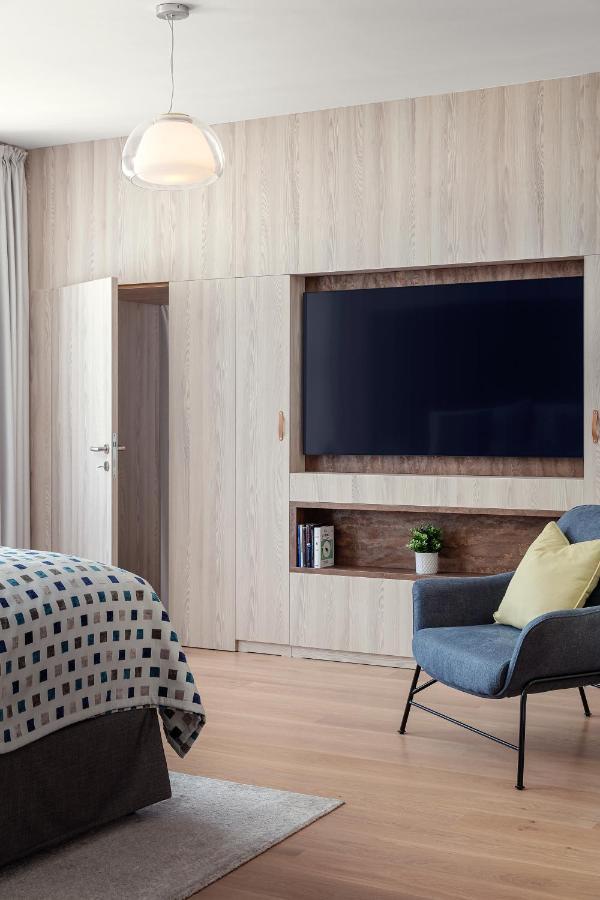 U Pujcovny Apartment Old Town Praga Esterno foto
